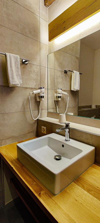 Hotel St-Georges Romont ภายนอก รูปภาพ